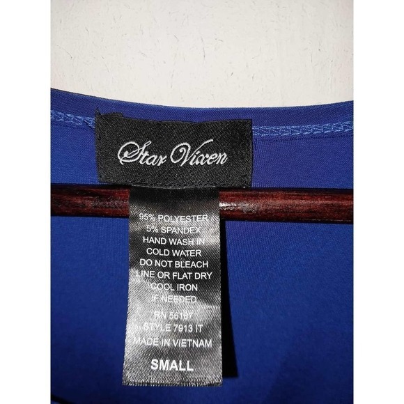 Deep blue top by Star Vixen. Size small - Picture 3 of 3